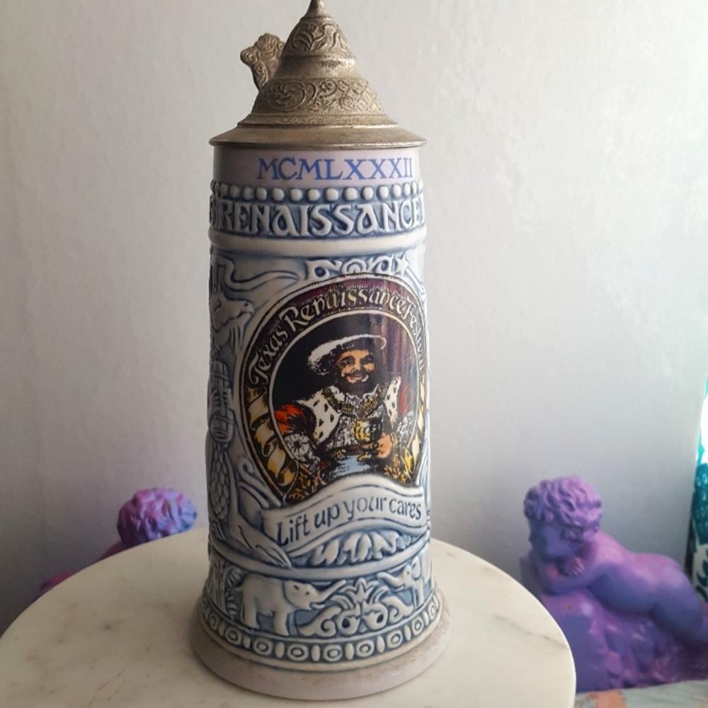 🌙Vintage '82 Texas Renaissance Fair Beer Stein